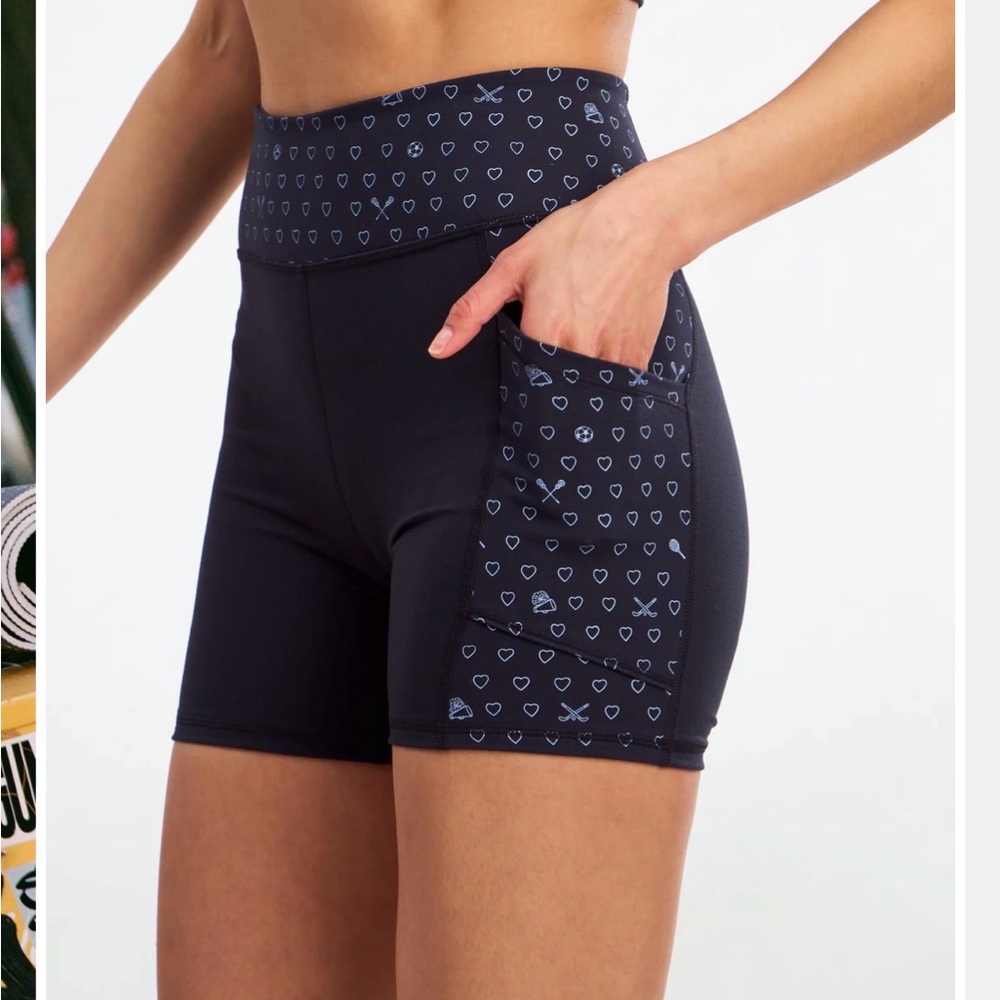 Roller Rabbit Black and Blue sporty hearts Kyla Biker short New with Tags!